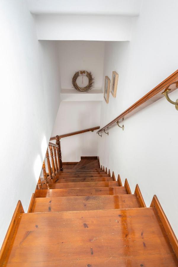 Traditional Suburbs Maisonette Кос Экстерьер фото