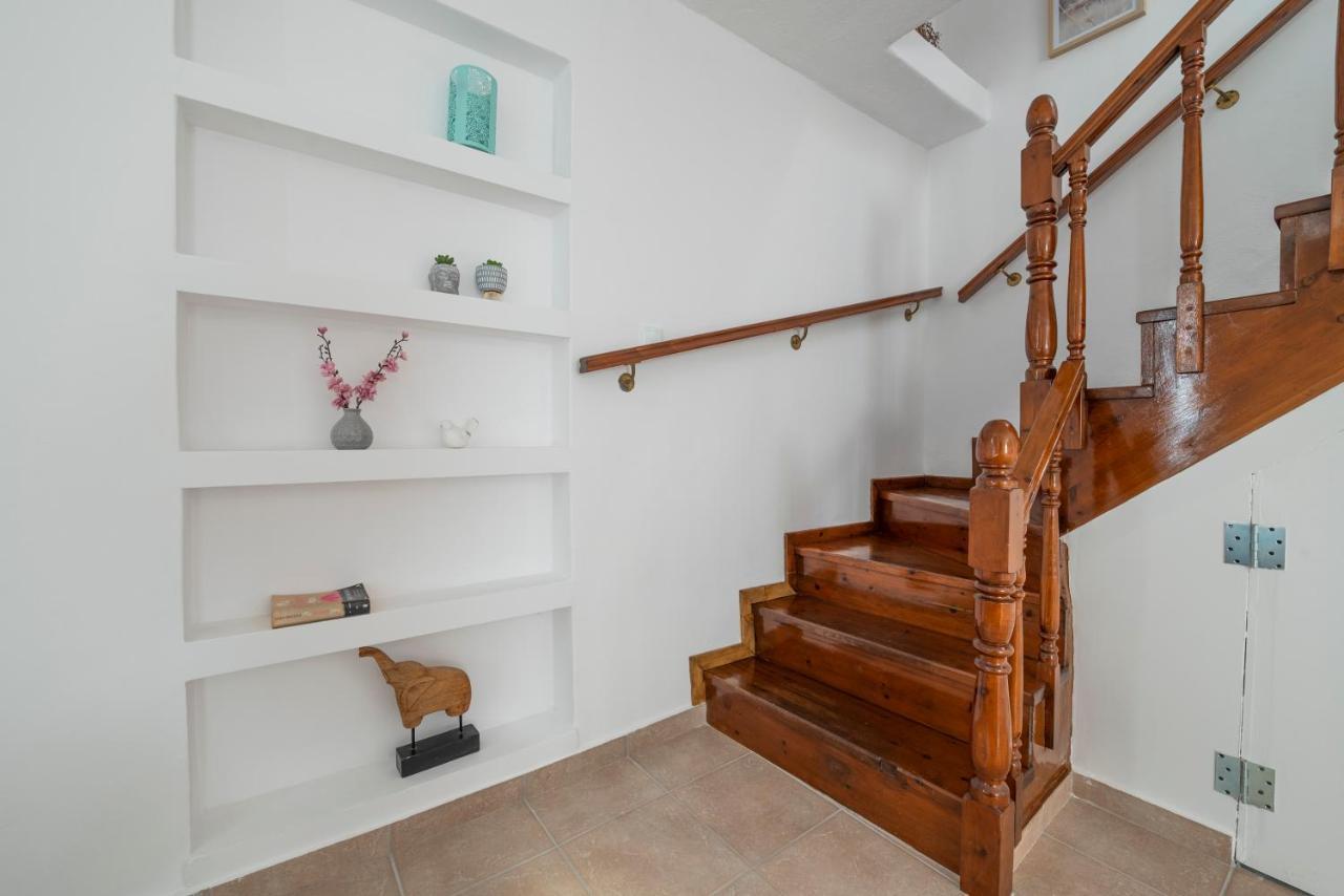 Traditional Suburbs Maisonette Кос Экстерьер фото